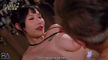 Em Gái Trung Tóc Nâu Từ Tiểu Tân Vú To Thèm Chịch