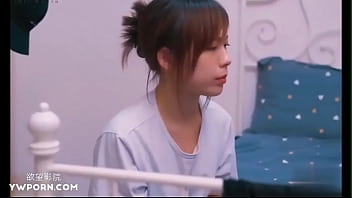 Em Gái Ngây Thơ Biến Thành đồ Chơi Tình Dục Cho Chủ Nợ để Cứu Bạn Trai
